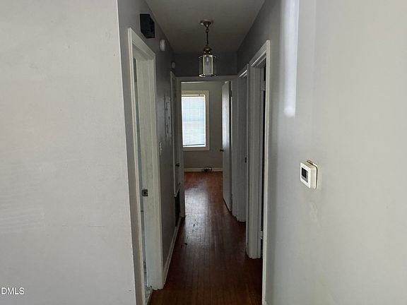 5th image of 1635 Greenbriar Rd