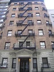 Rented by La Seven Inc.