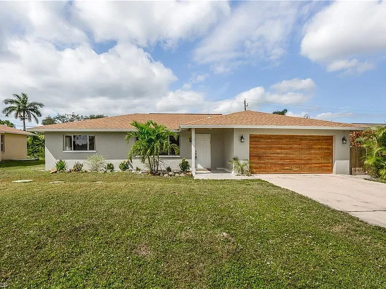 17188 Lee Rd — Photo 1