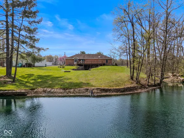 6370 W State Road 46, Columbus, IN 47201