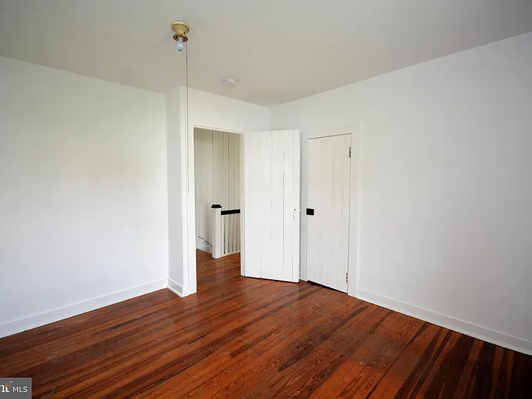 12108 Auburn Rd — Photo 20