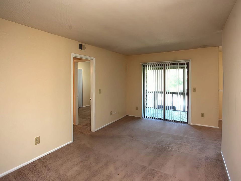 Welcome to The Forest Apartments, where modern comfort meets style. Enjoy spacious layouts, abundant natural light, and convenient access to local amenities. Your ideal living space awaitsschedule a tour today!