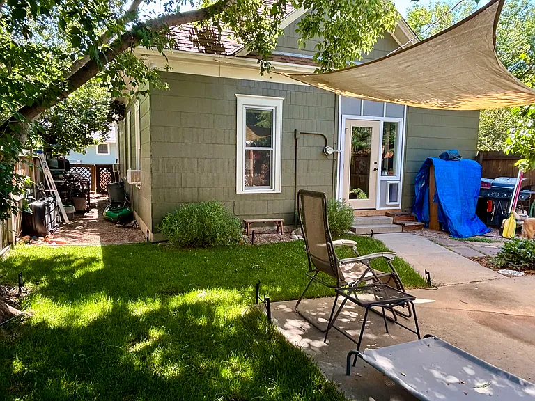 412 E Plum St — Photo 7