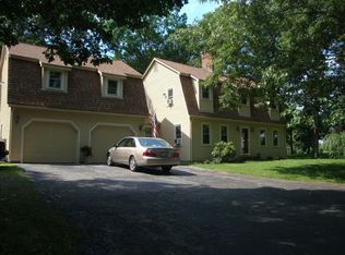 5 Huntsbridge Rd, North Attleboro, MA 02760