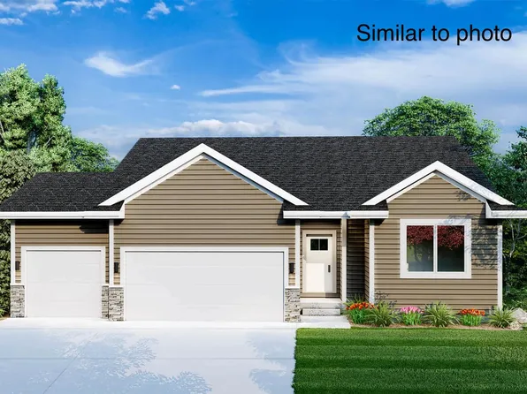 230 Cedar Dr, Gilbert, IA 50105
