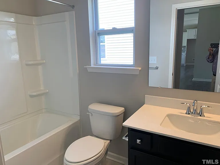 7104 Commodity Ct — Photo 5