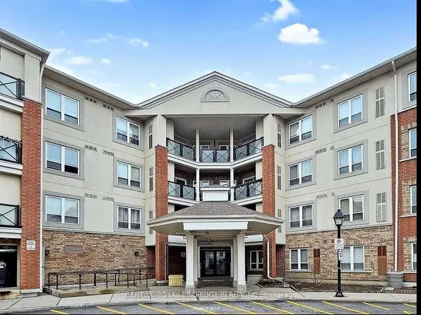 60 Mendelssohn St #312, Toronto, ON M1L 0G9