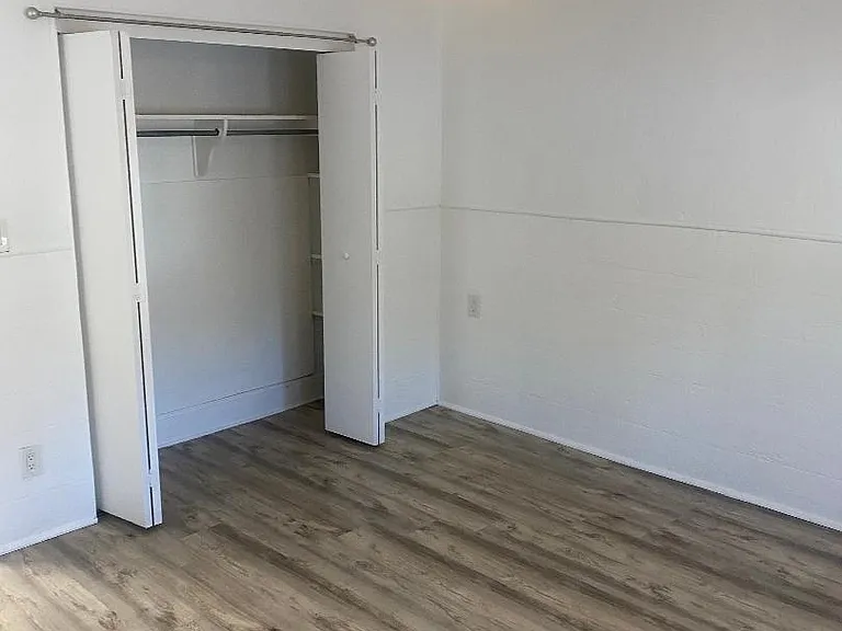 1826 19th Ave #17 — Photo 3