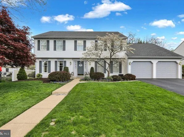 512 Thomas Pl, Sinking Spring, PA 19608