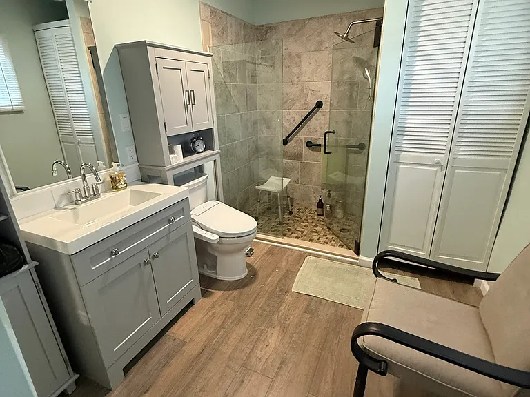 82 Sherry Ln — Photo 12