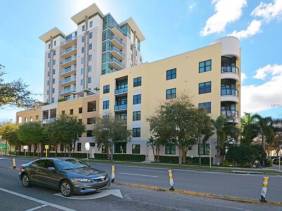 3rd image of 400 4th Ave S APT 703