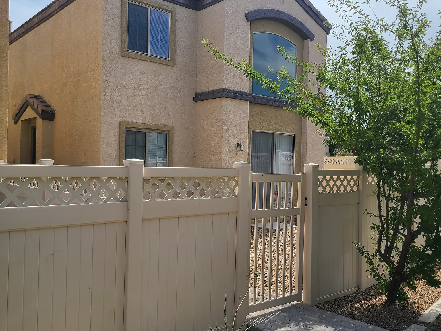 2 bed, 2.5 bath, 1200 sqft, $1,950 — Photo 4
