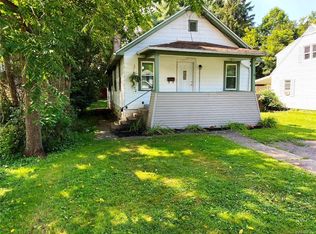 40 Seneca St, Gowanda, NY 14070
