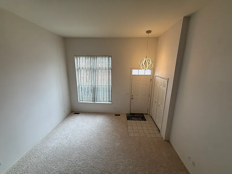 29419 Glen Oaks Blvd E — Photo 6