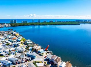 1254 Nettles Blvd, Jensen Beach, FL 34957