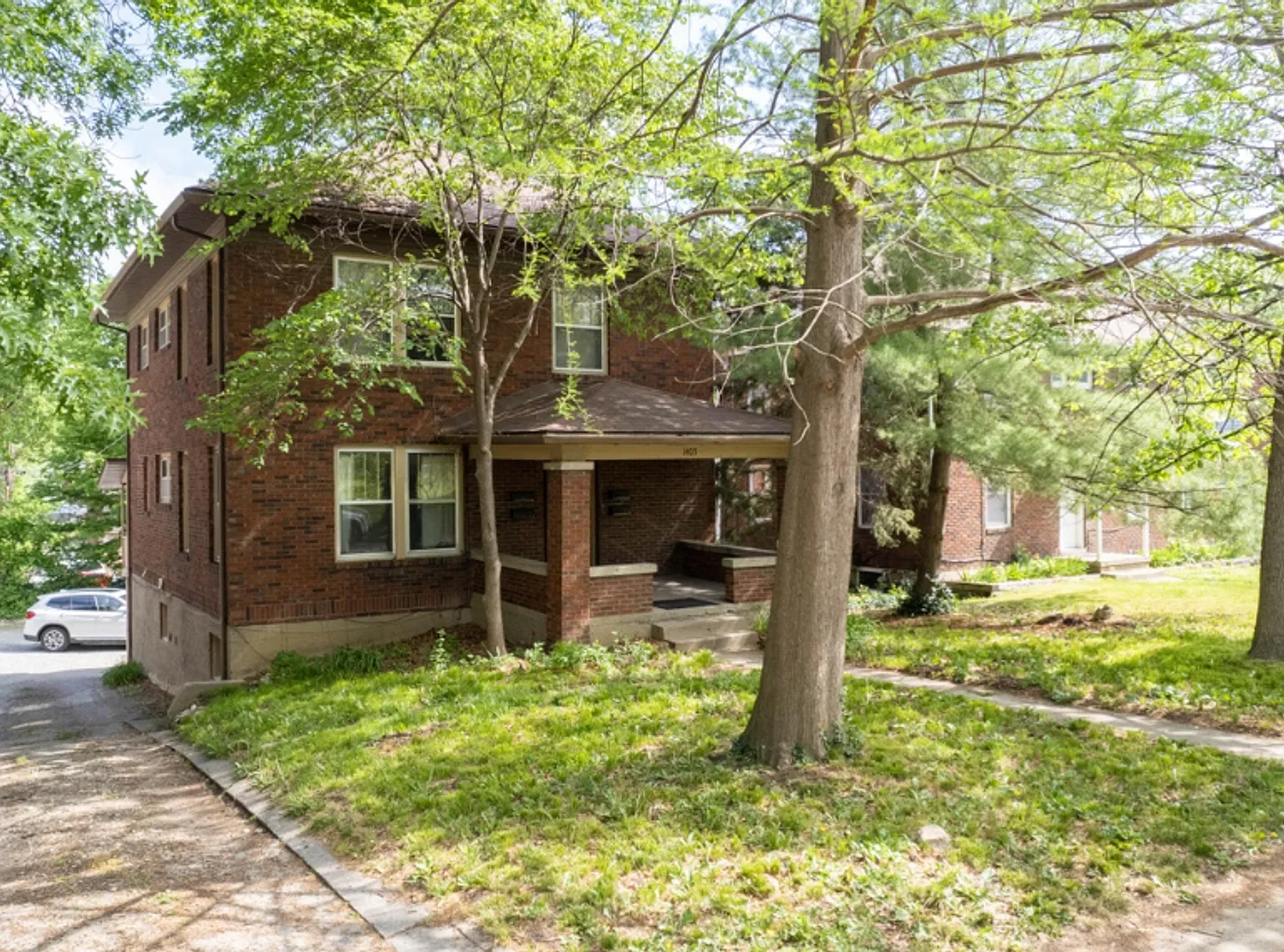 1405 University Ave — Photo 1
