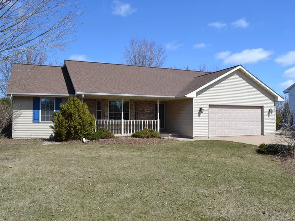 W5440 White Clover Cir, Appleton, WI 54915