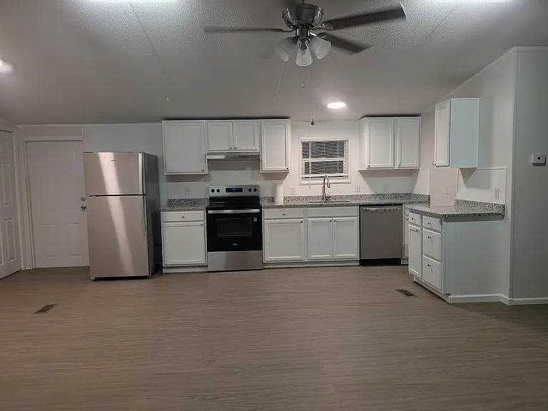 4242 SW 89th Ave — Photo 7