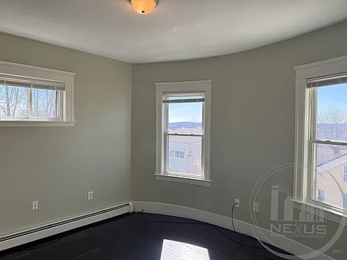 51 Arlington St #3 Photo 1
