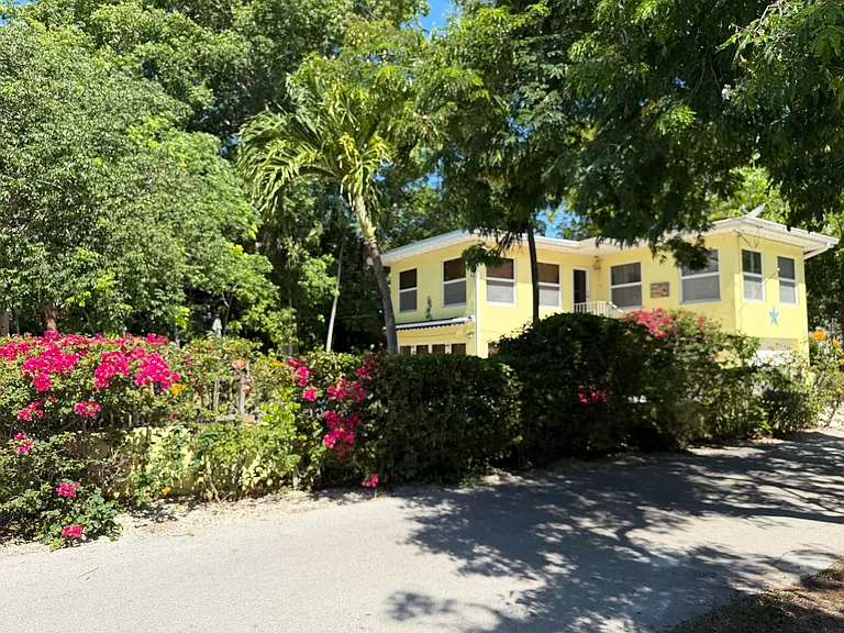 140 S Bay Harbor Dr — Photo 11