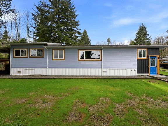 2nd image of 41711 Taylor Rd #8