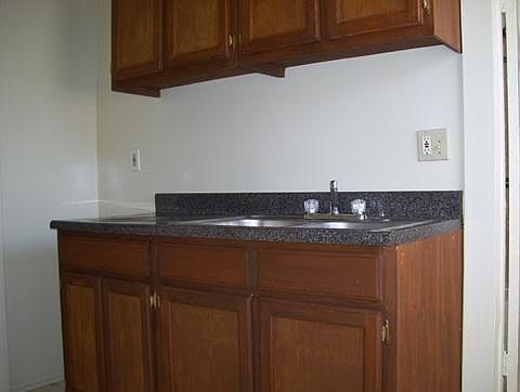 2nd image of 2824 1/2 Huron St