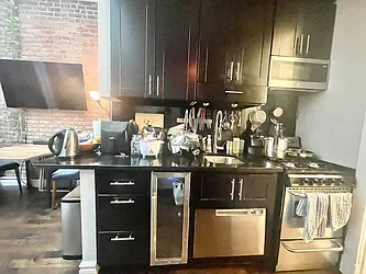 Rented by Century 21 Premier 