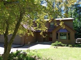 10295 N Lake Rd, Amherst Junction, WI 54407