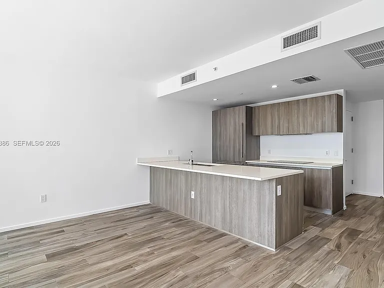 801 S Miami Ave #3704 — Photo 3