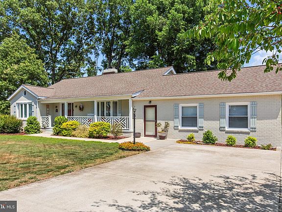 4th image of 6265 Townsend Dr