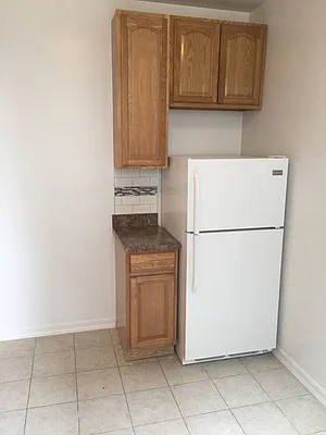 Rented by Page Real Estate | media 14