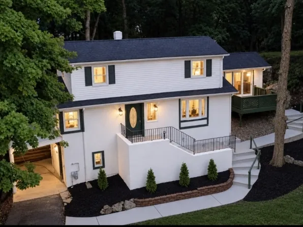20 Garbarino Ave, Wanaque Boro, NJ 07465