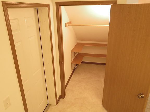 Garage Entry Closet