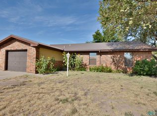 1622 S Avenue A, Portales, NM 88130