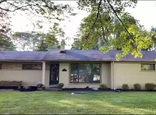 28257 Bayberry Rd, Farmington Hills, MI 48331