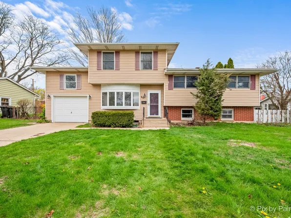 10 W James Way, Cary, IL 60013