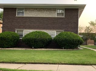 932 Elder Rd, Homewood, IL 60430