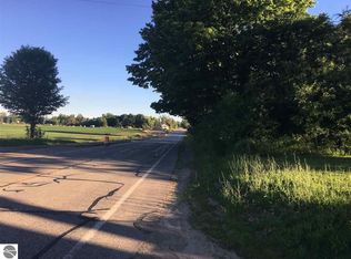 7708 S Mission Rd, Mt Pleasant, MI 48858