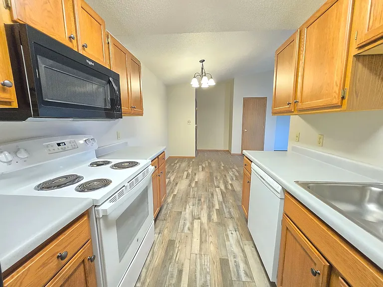 Marion Park II Apartments — Photo 20