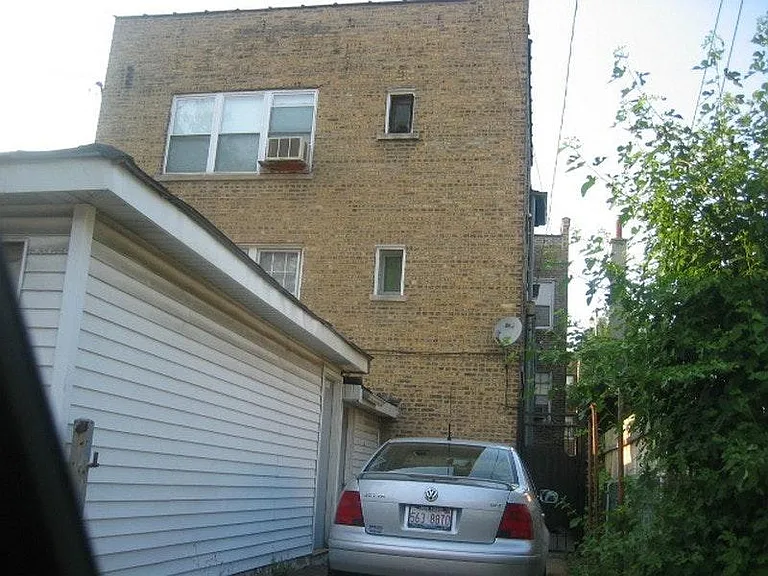 4823 W Montrose Ave #2F — Photo 13