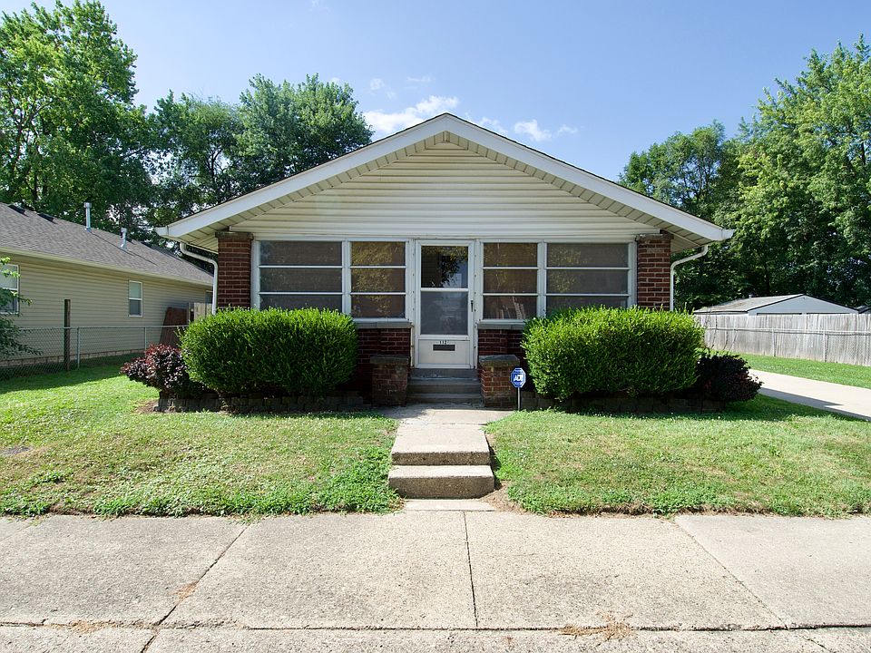 1st image of 1127 Bacon St