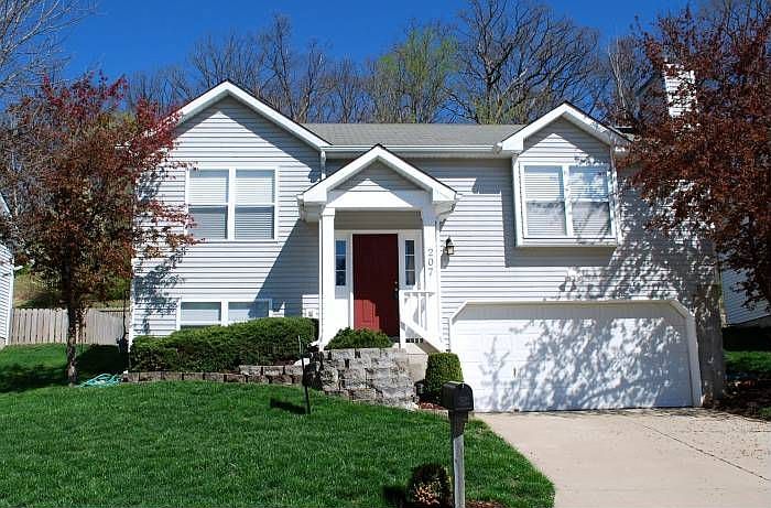 1st image of 207 Wynstay Ave