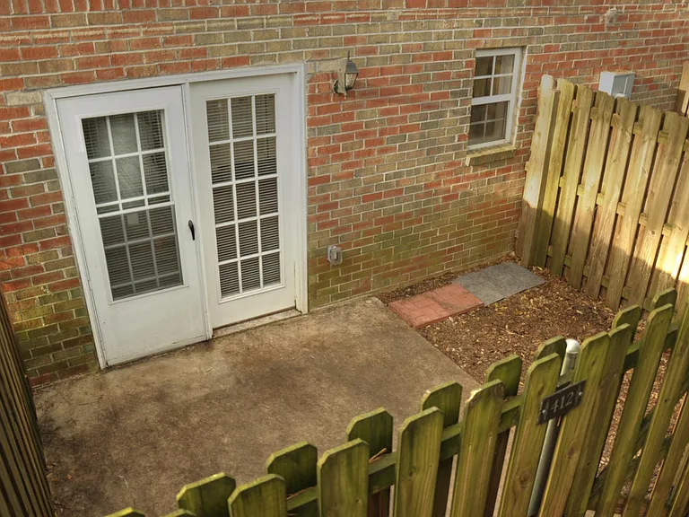 412 Summer Pl — Photo 17