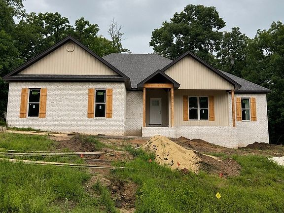 2nd image of 421 Sunnybrook Dr