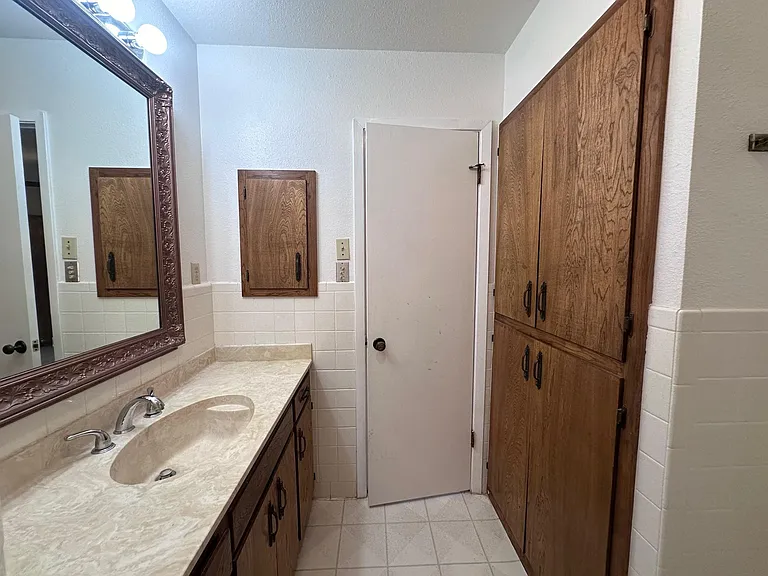 124 Plum St — Photo 21
