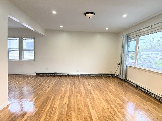 1st image of 15-74 Murray St #2