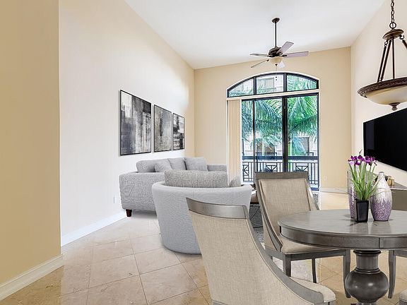 4th image of 701 S Olive Avenue #206