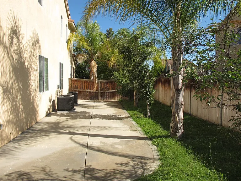 27850 Starfall Way — Photo 22