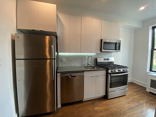 2nd image of 486 Brooklyn Ave APT C11