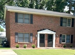 102 Paul Cir, Greenville, NC 27834